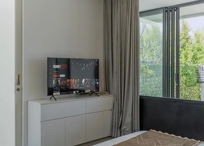 Loft Charly - Contemporary 1-bdr Luxury Loft In Great Location